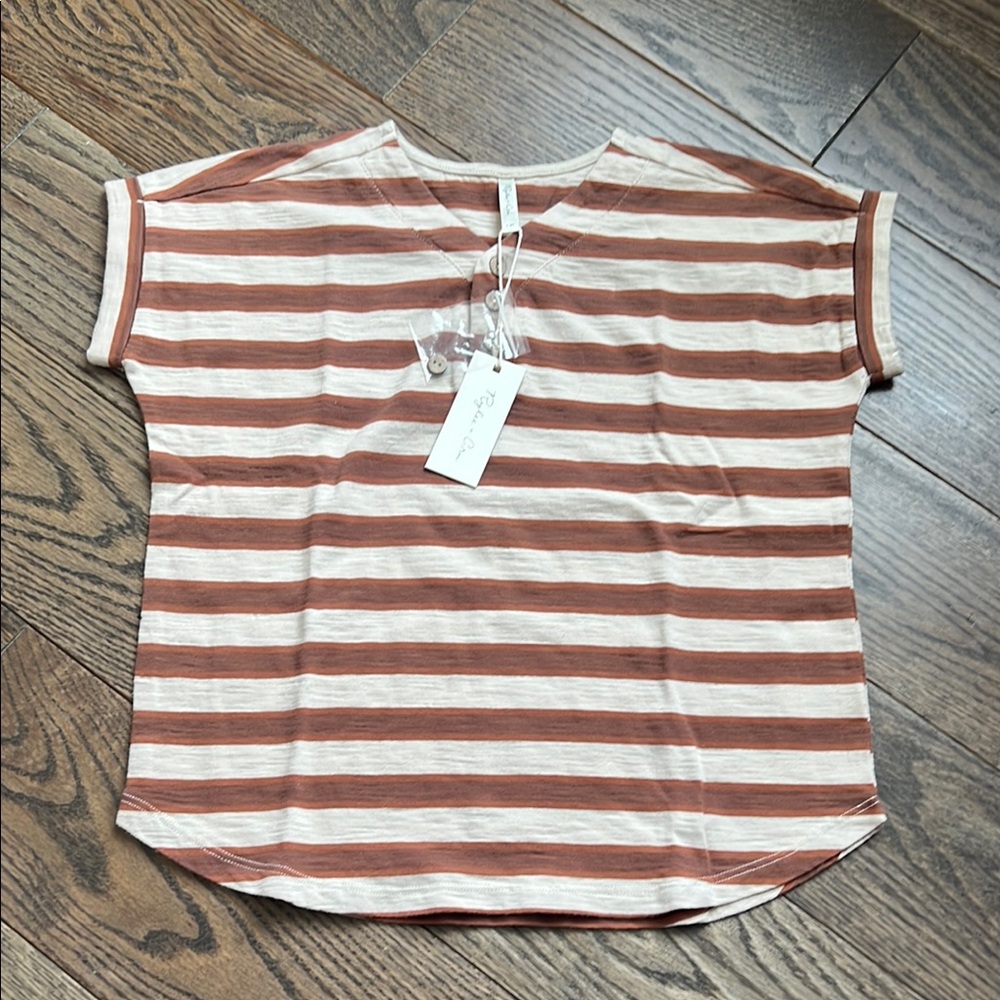 Cream and Brown Boxy Cap Sleeve T-Shirt 2-3 Y toddler boys girls nwt Rylee +Cru